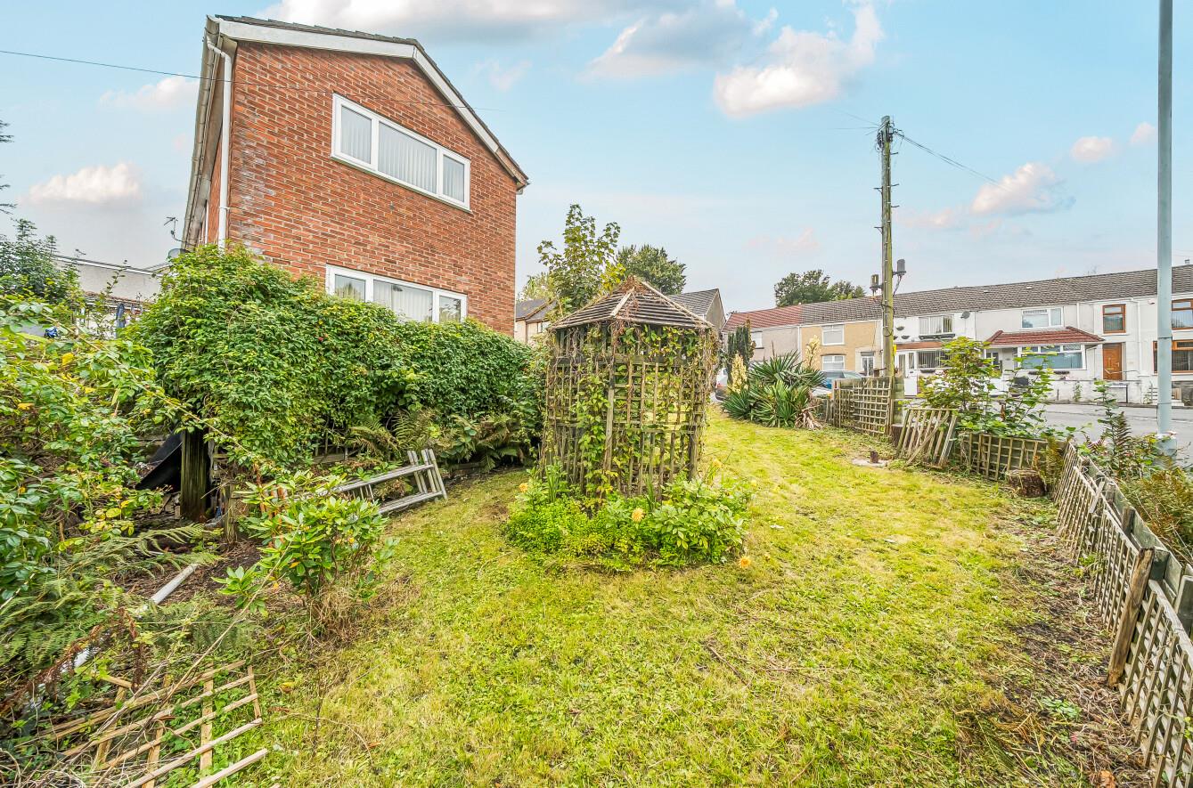 Lan Street, Morriston, Swansea, SA6 7AY